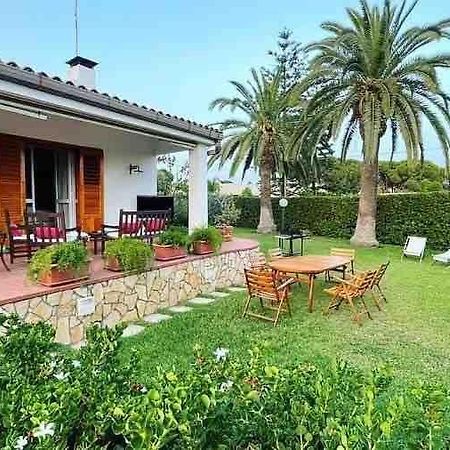 Vila Le Tre Palme Fontane Bianche Exteriér fotografie