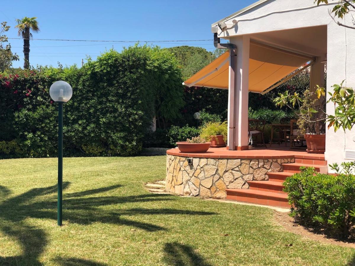 Vila Le Tre Palme Fontane Bianche Exteriér fotografie